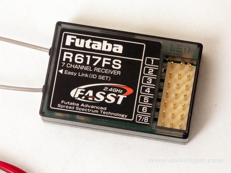 Futaba Receiver / Empfänger R617FS 2.4GHZ 7 VOIES FASST